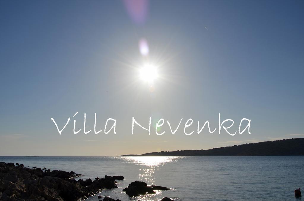 Apartments Villa Nevenka Рогозница Экстерьер фото